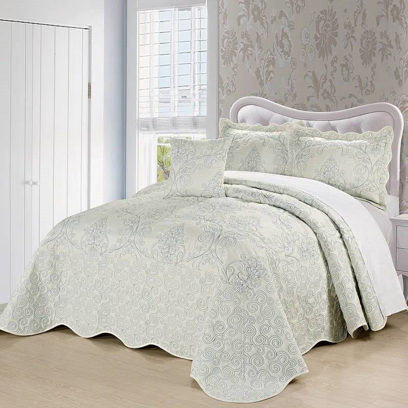 King Antique White 4 Piece Oversized Bedspread Set