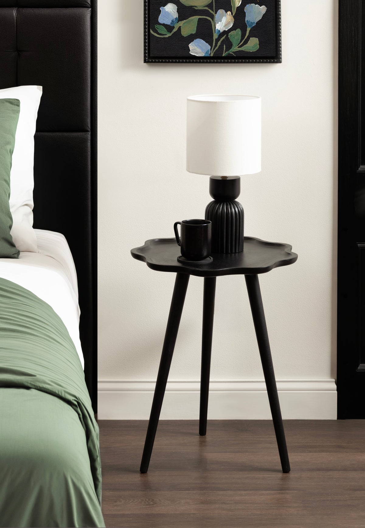 Scallop Wood Side Table
